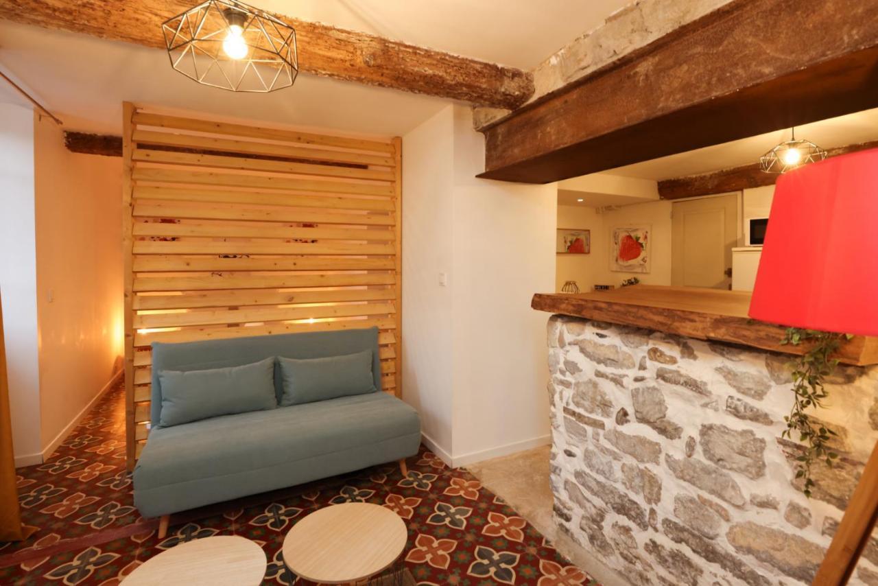 Studio Du Charme Medieval Conciergeriedamecarcas Carcassonne Bagian luar foto